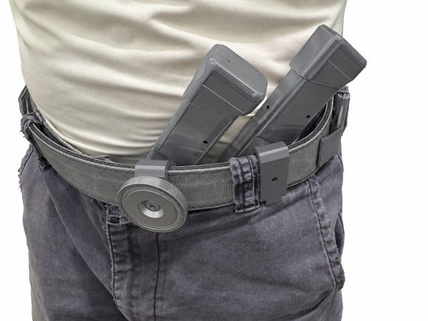 Ultra Minimalist IWB Magnet Pouch